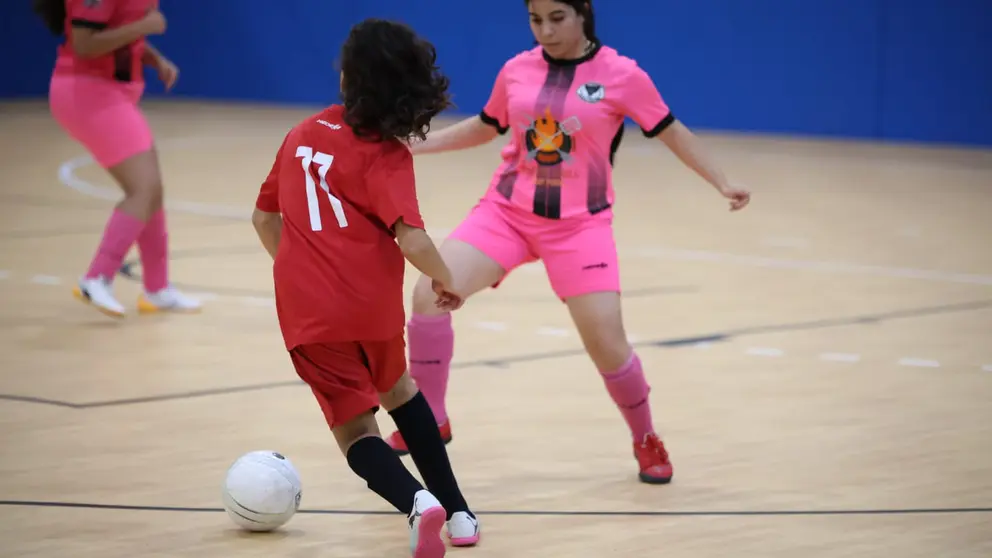 La competición senior femenina de fútbol sala da comienzo este domingo