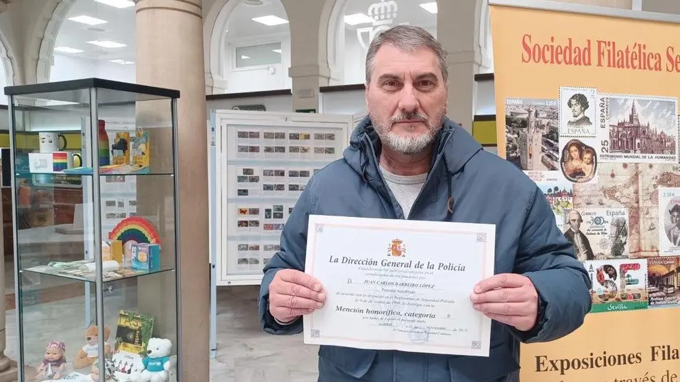 20251128_Correos Sur Mención Policía