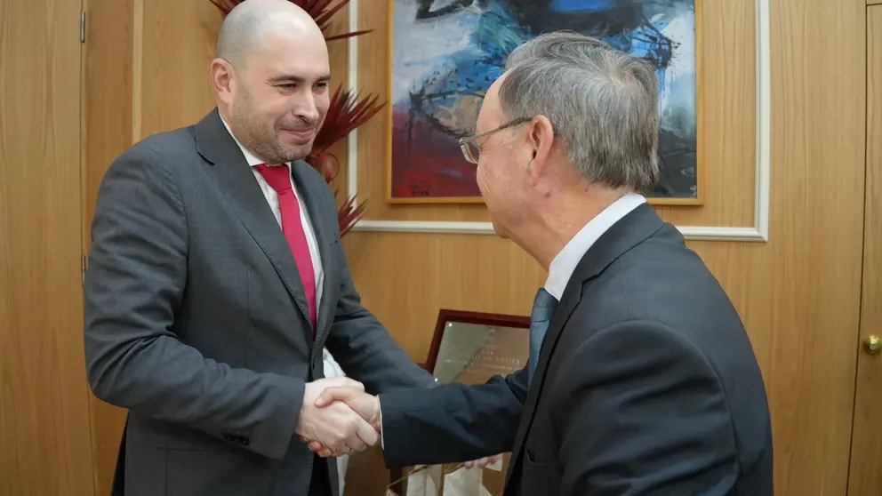 PRESIDENTE_DELEGADO_TRIANO_3