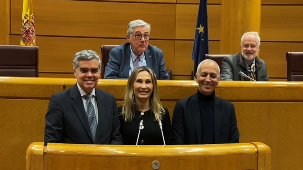 senadores d&iacute;az abdeselam