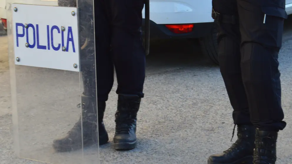 polic&iacute;a nacional 7