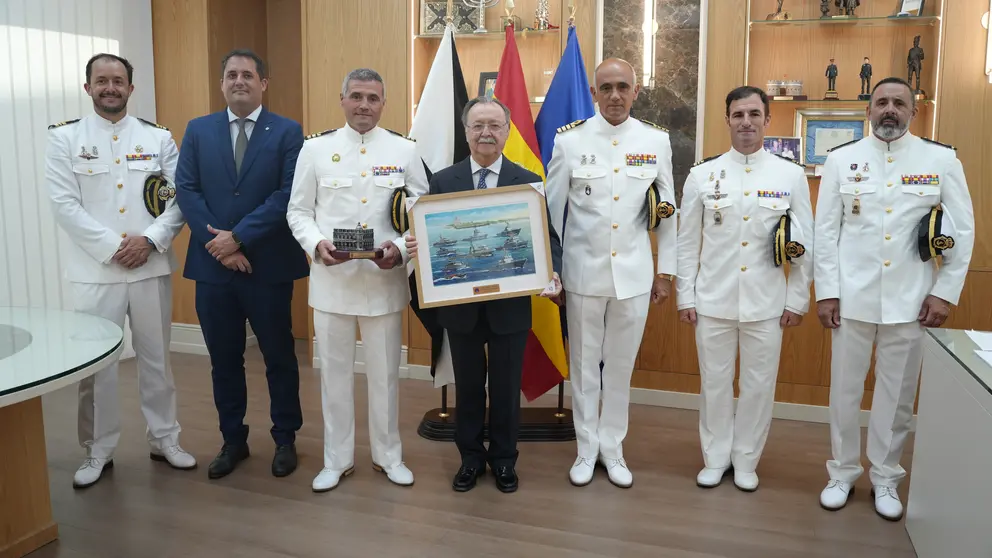 2026 - 06 - 08 - Visita patrullero Vigia - 17