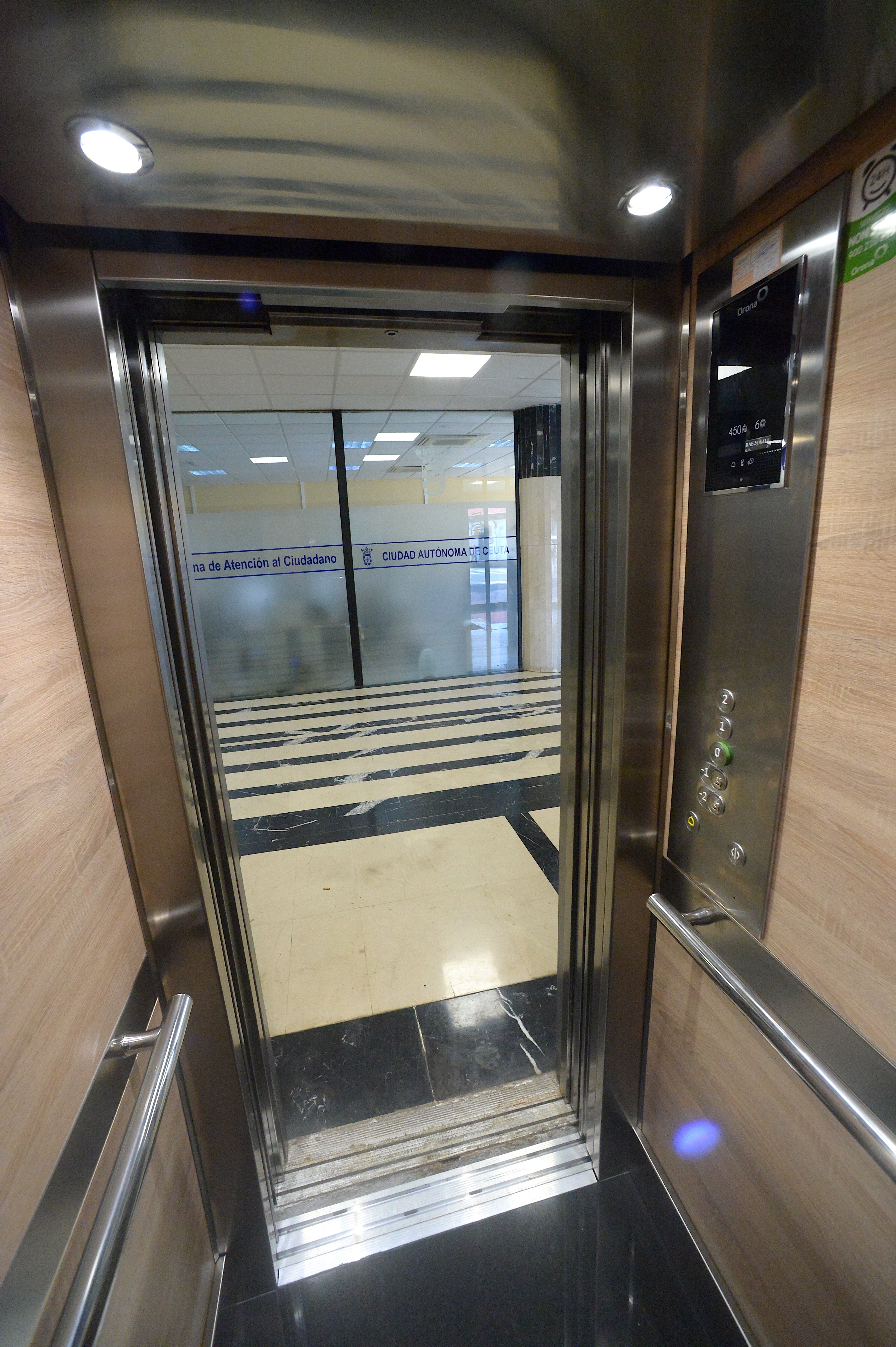 ascensor_ceuta_center_3