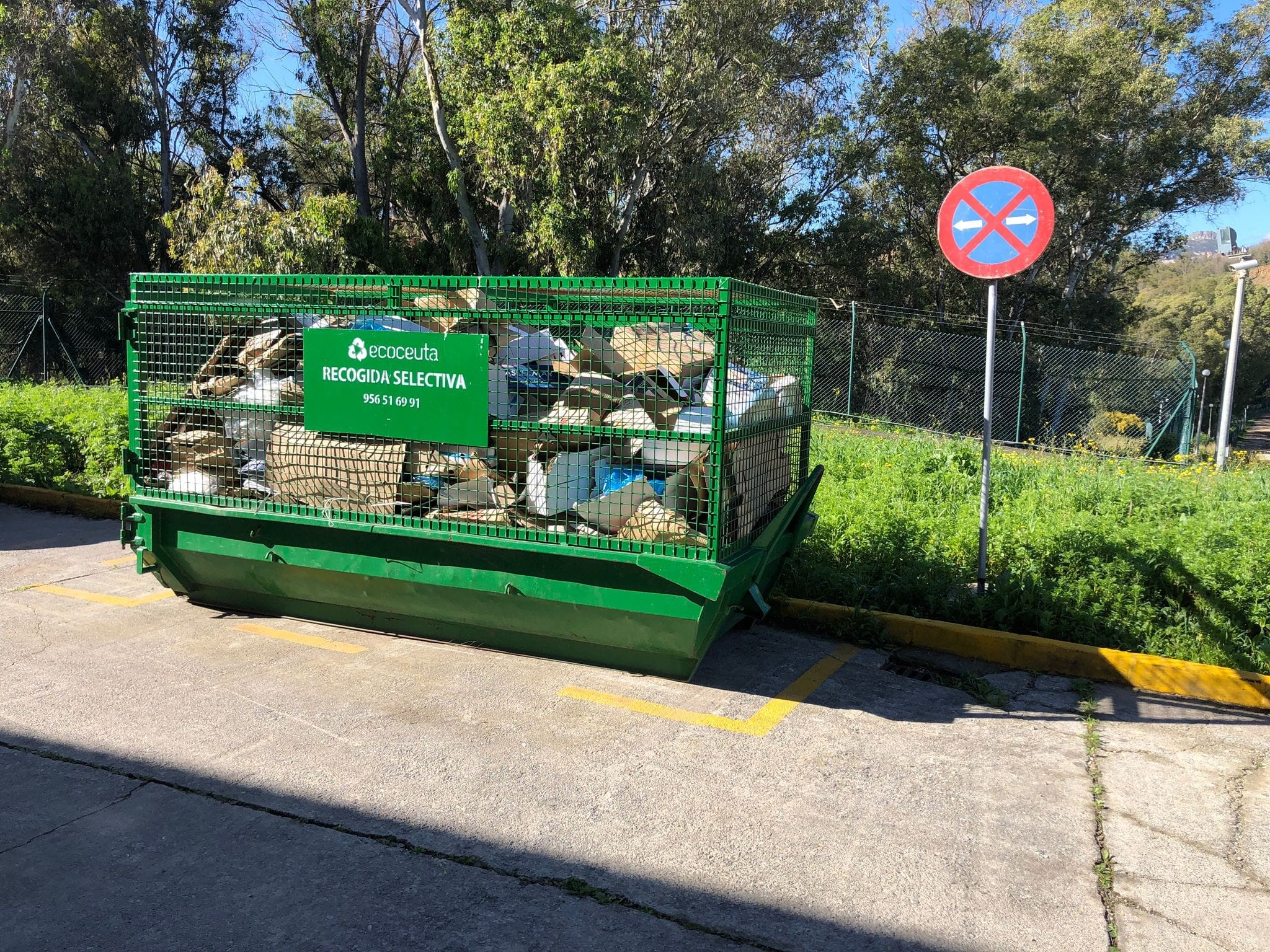 Medio Ambiente, punto limpio. 17