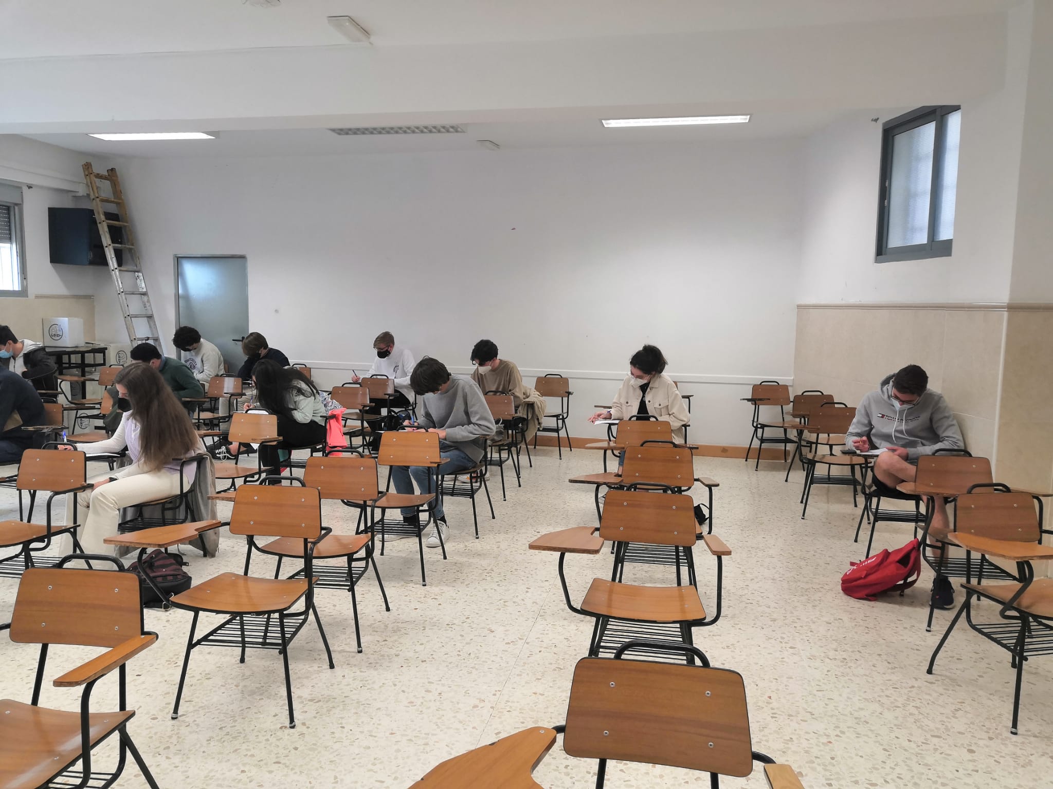 c4e71c3d-3cf1-4c06-bc13-811f175ff6f2