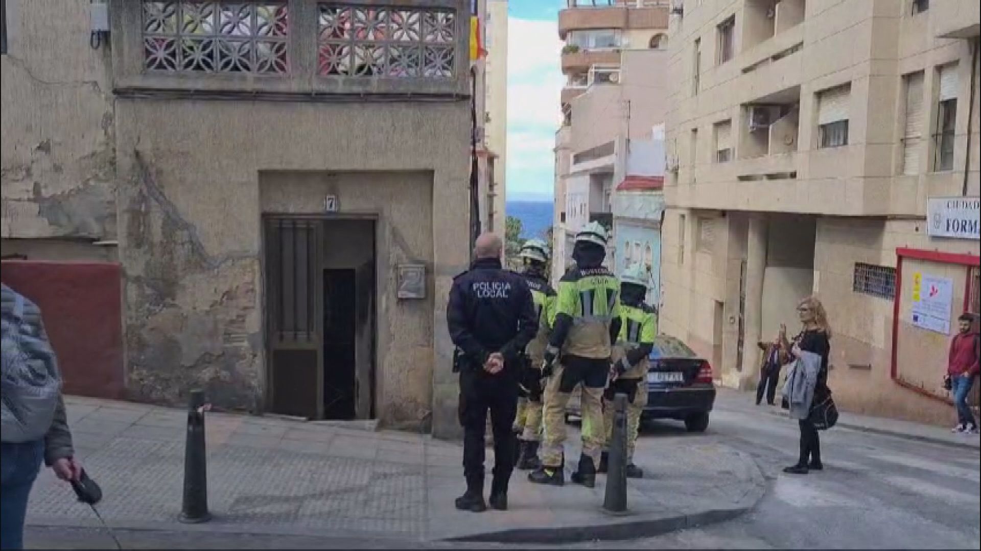 RIESGO DERRUMBE CALLE FERNANDEZ