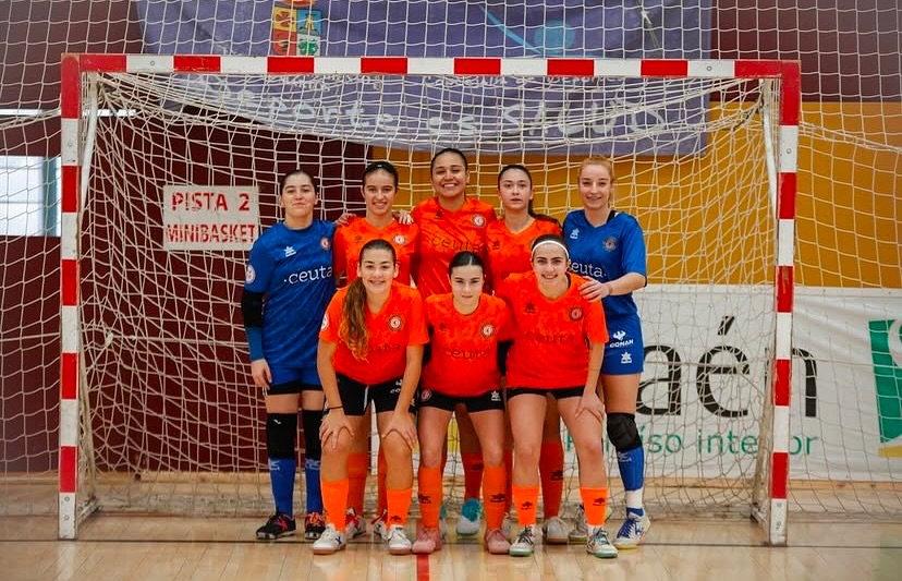 Formación del Camoens, este sábado en Martos.