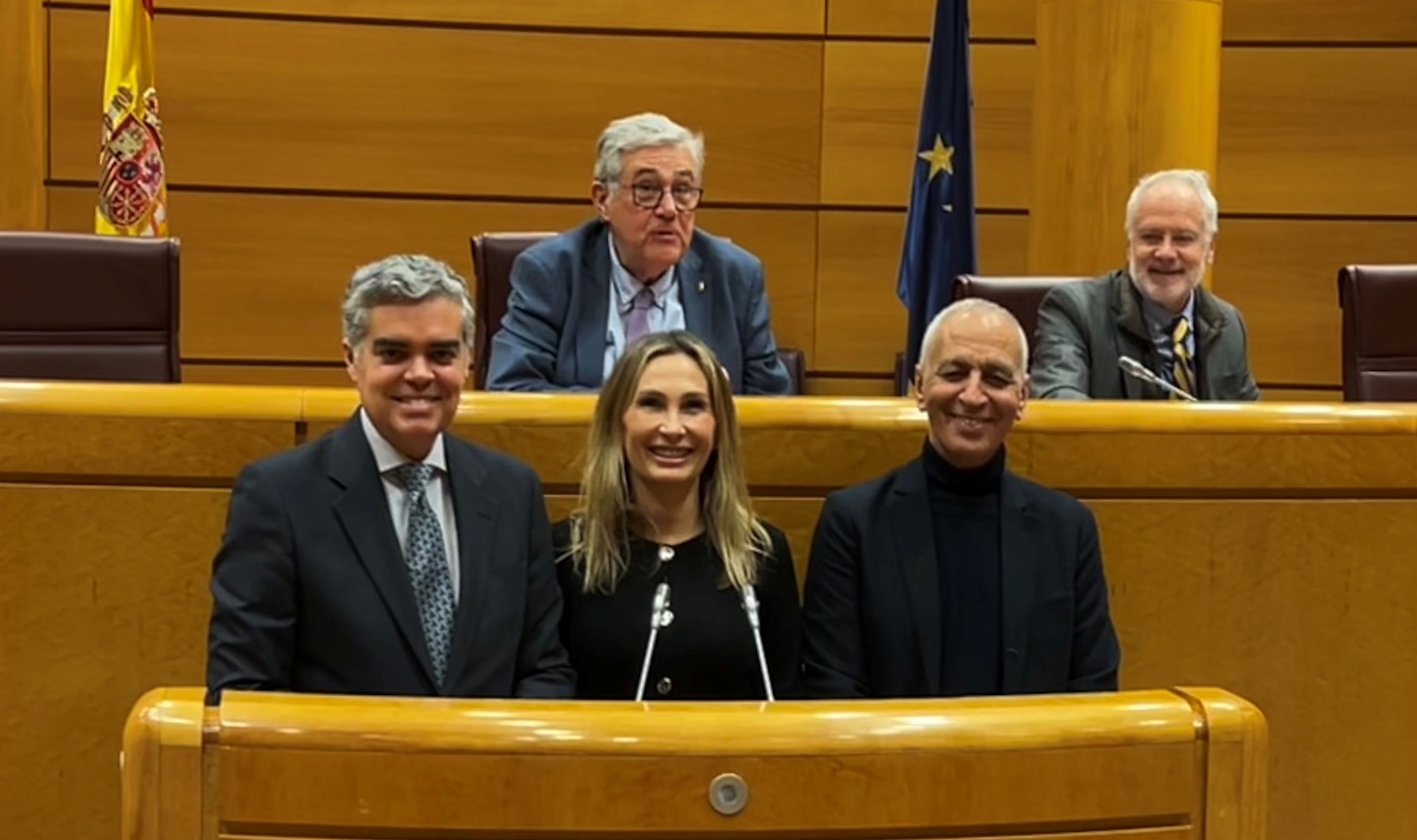 senadores d&iacute;az abdeselam