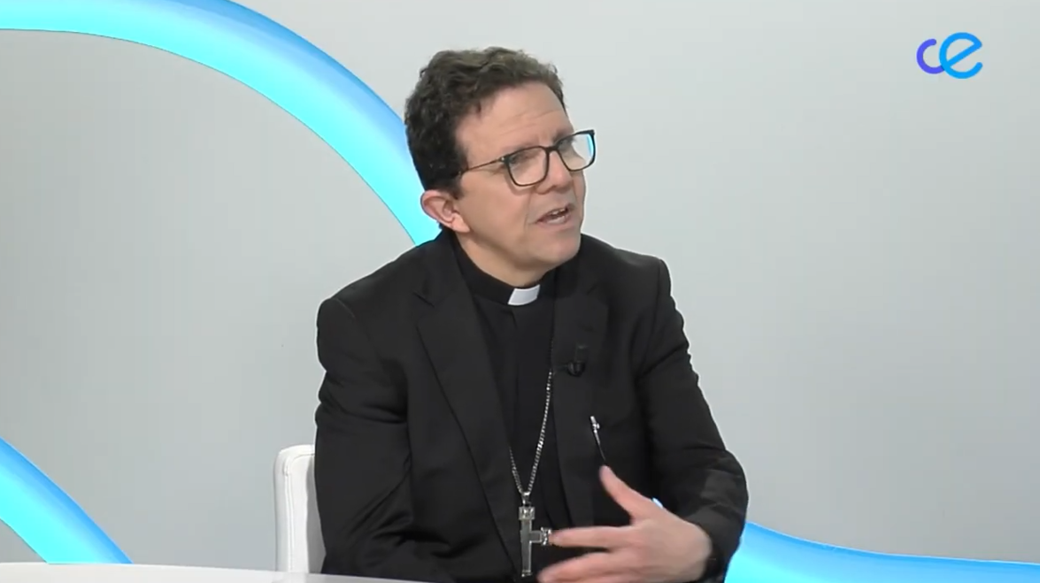 ram&oacute;n valdivia