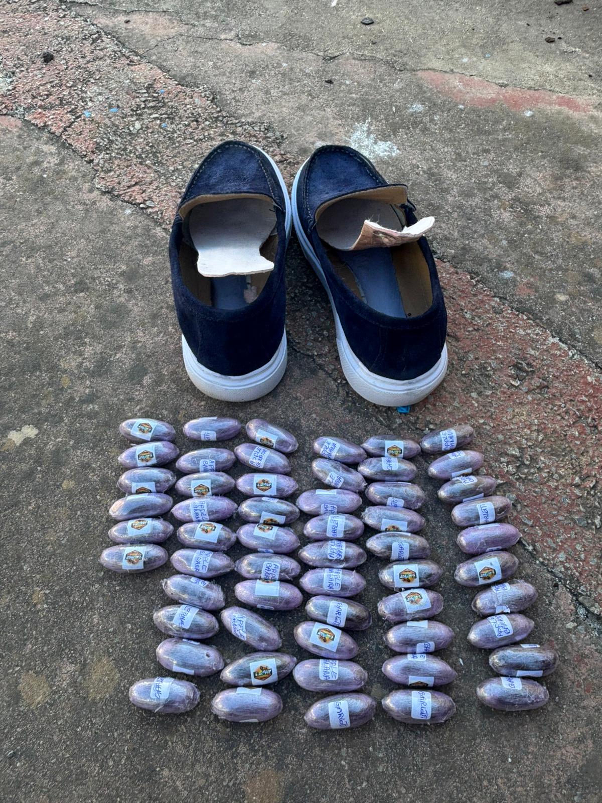zapatos y capsulas